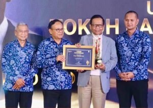 Mahfud MD Tokoh Bangsa dalam Anugerah Dewan Pers 2026